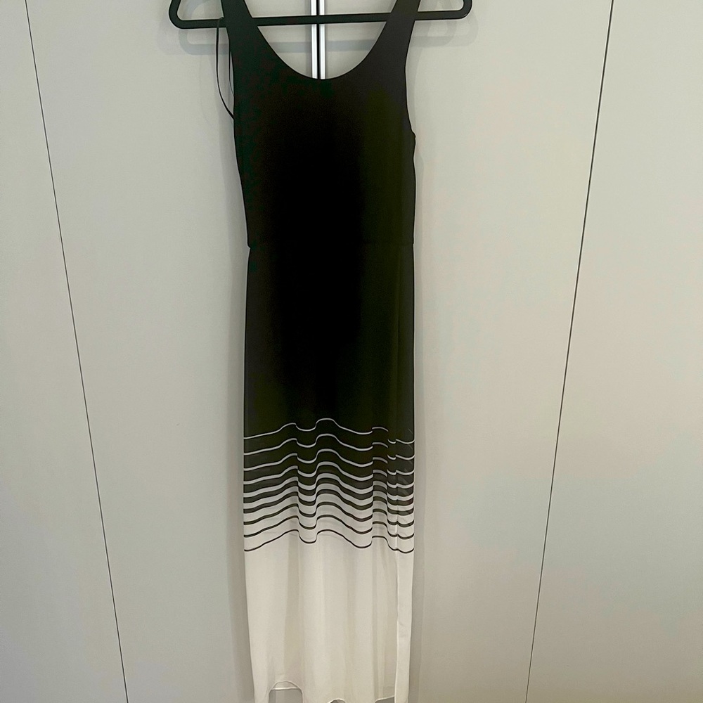 Vince Camuto sleeveless maxi dress